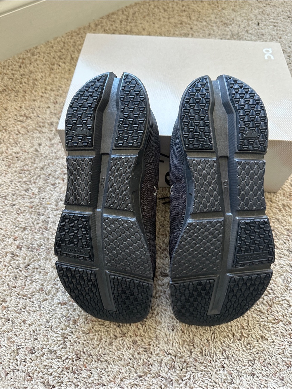 On Running Cloudgo Wide Men's Athletic Shoes in Black - Picture 2 of 3
